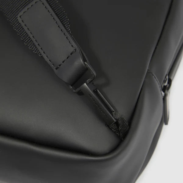 PIQUADRO CORNER Borsello antipioggia