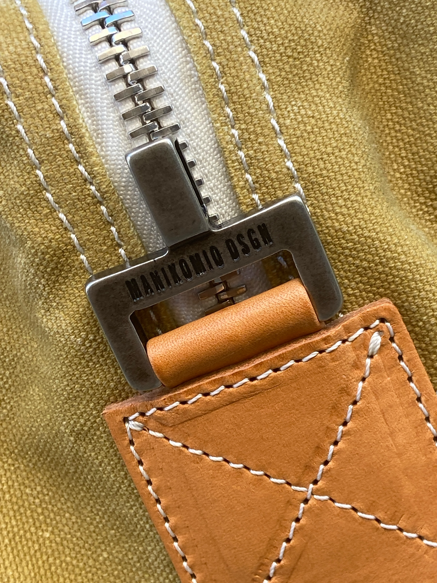MANIKOMIO DSGN Aviator's Kit Bag HERITAGE 38