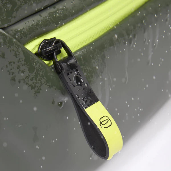 PIQUADRO CORNER City Bag ANTIPIOGGIA