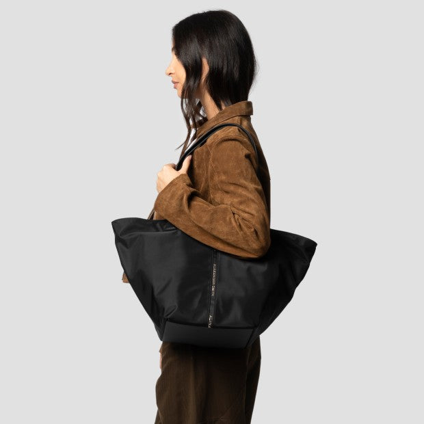 ALEXANDER SMITH Lauren Large
